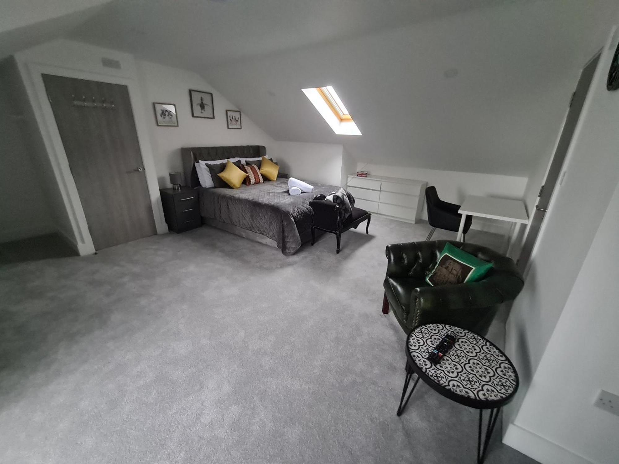 Sav 5 Bed Luxury Detached House In Leicester Humberstone Extérieur photo